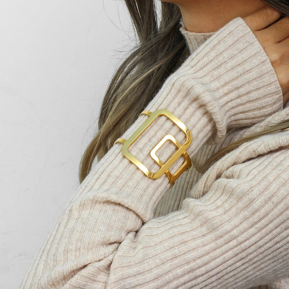 HelixEdge Gold Cuff