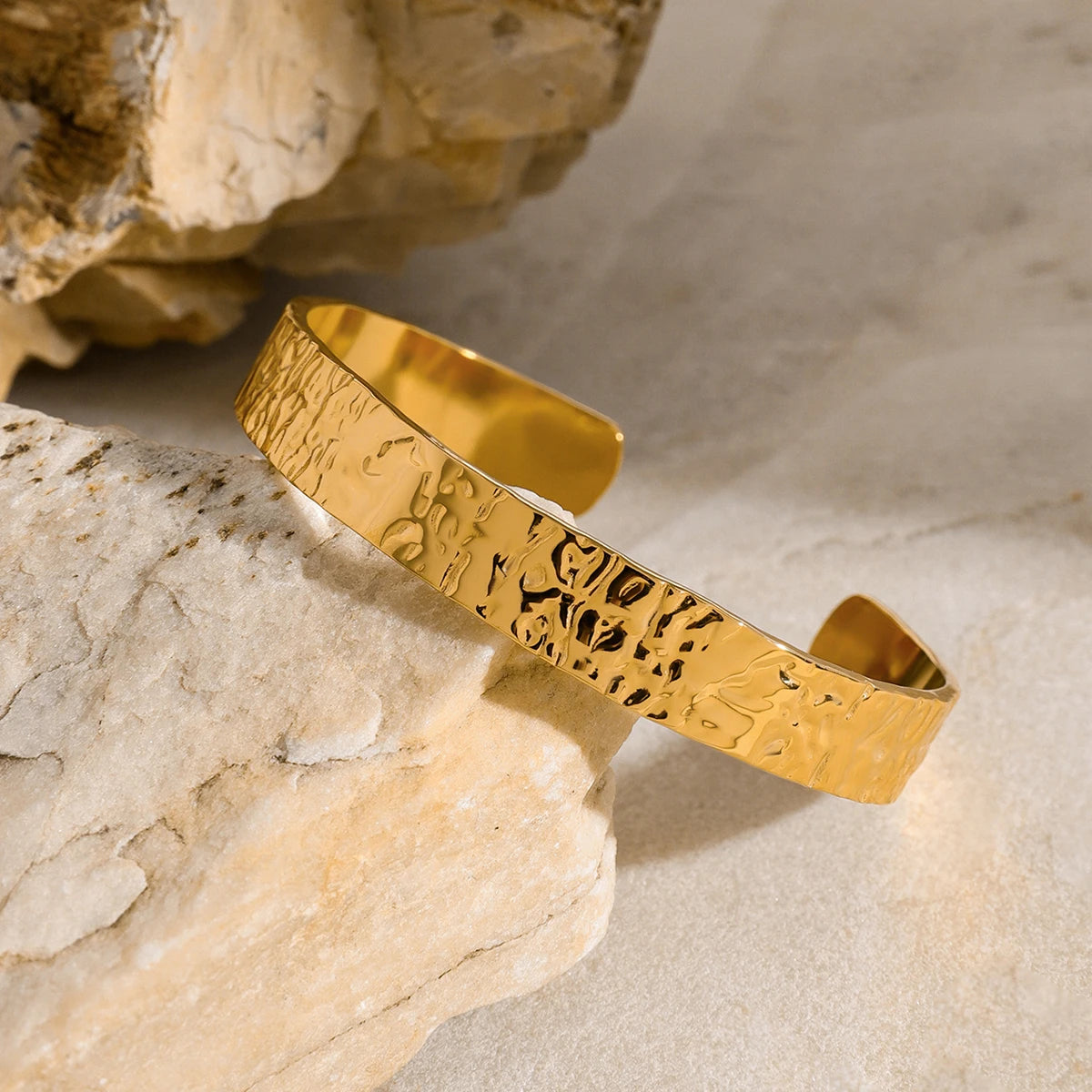 TemperSun Cuff