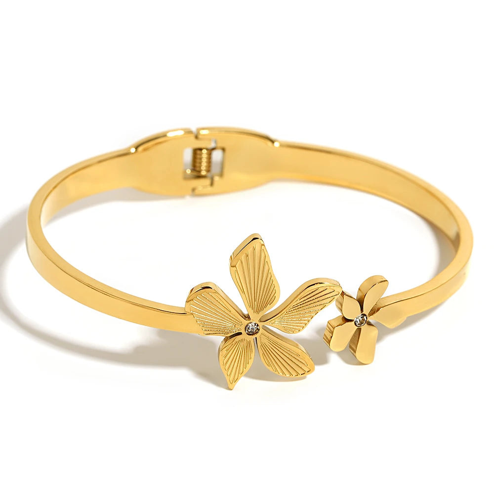 Verdeluxe Cuff