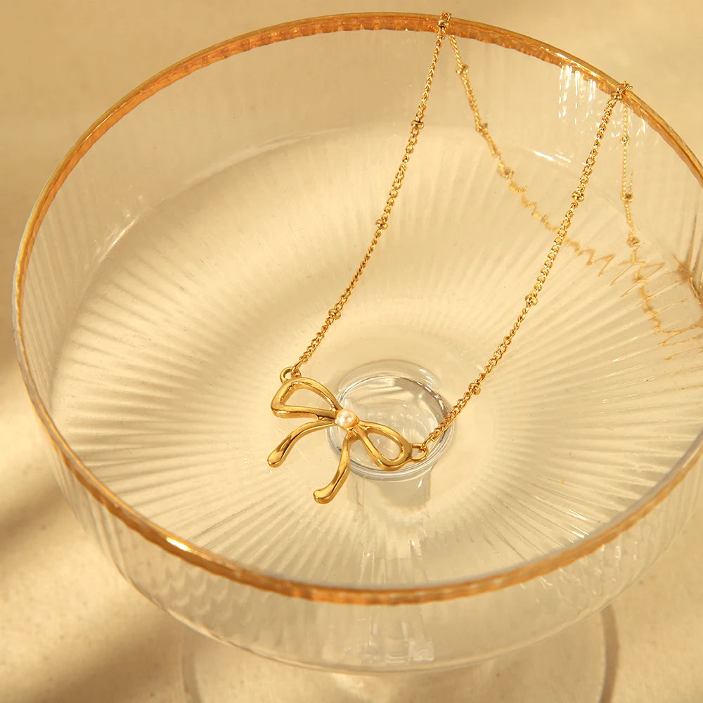 Bowtide Necklace