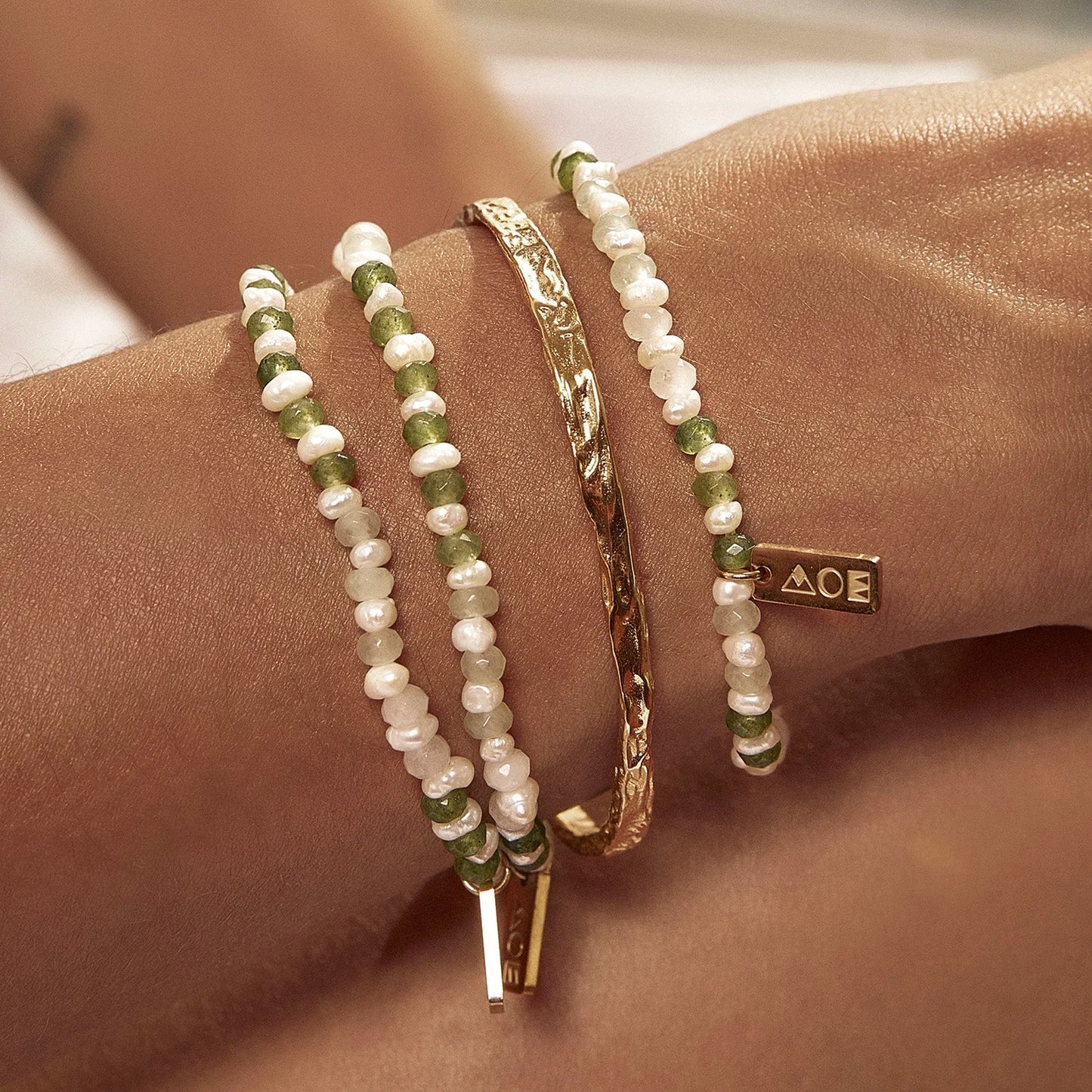 TemperSun Cuff