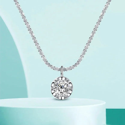 Elanwood Crown Moissanite Necklace