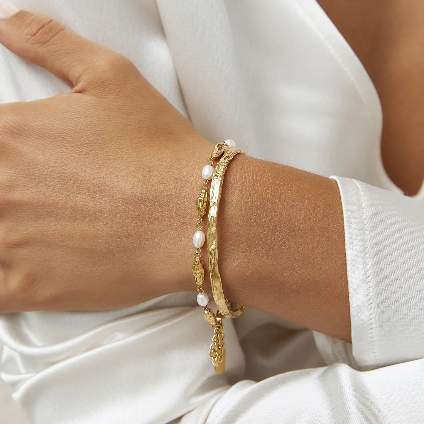 TemperSun Cuff